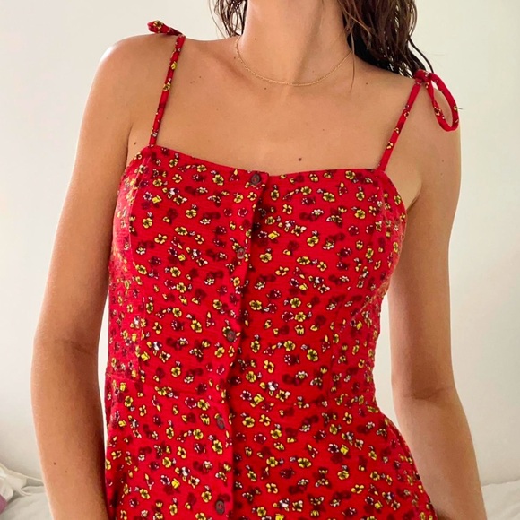 Topshop Floral Mini Dress - Picture 2 of 4